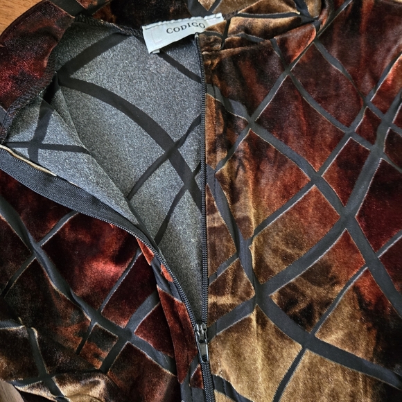 Costume 80's, 90's Velvet Hotshort Romper Zip Front - Picture 3 of 4